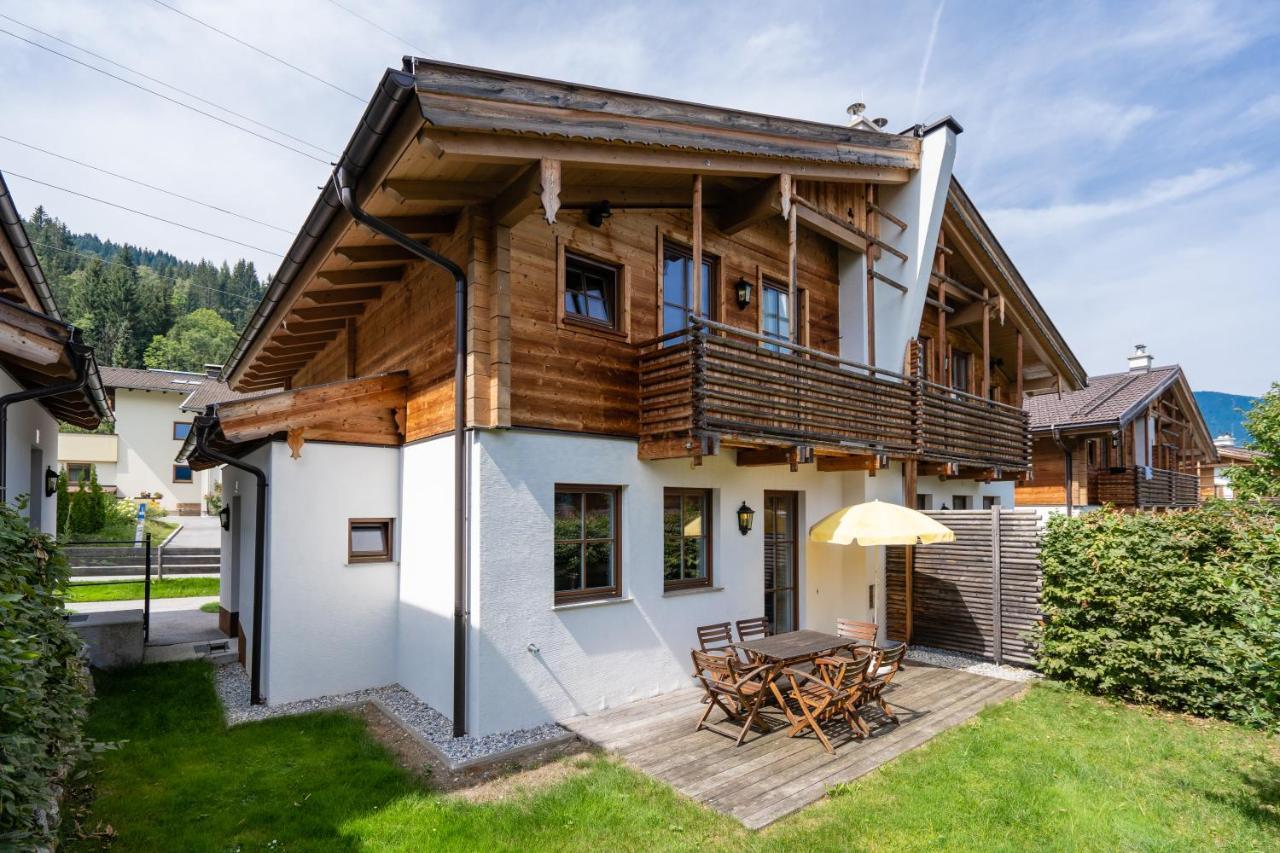 Alpenchalets Flachauer Gutshof Exterior foto
