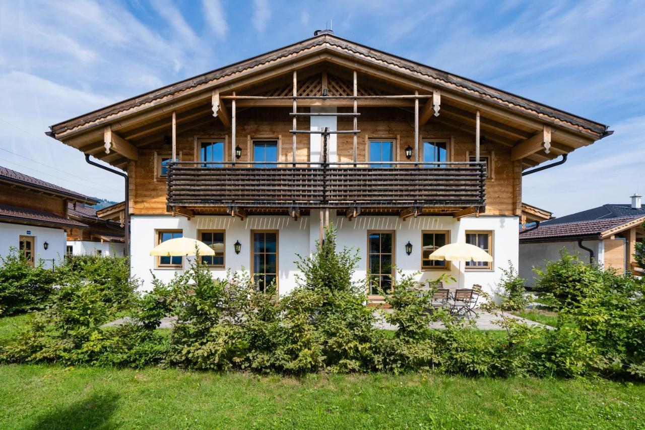 Alpenchalets Flachauer Gutshof Exterior foto